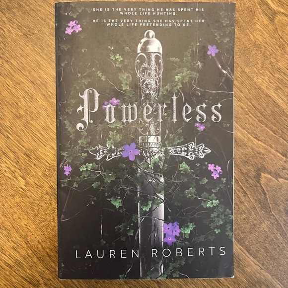 Powerless by Lauren Roberts indie booktok romance fantasy romantasy - Picture 1 of 6